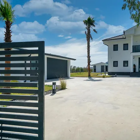 Neo Dalyan Residences - Вилла Ортаджа